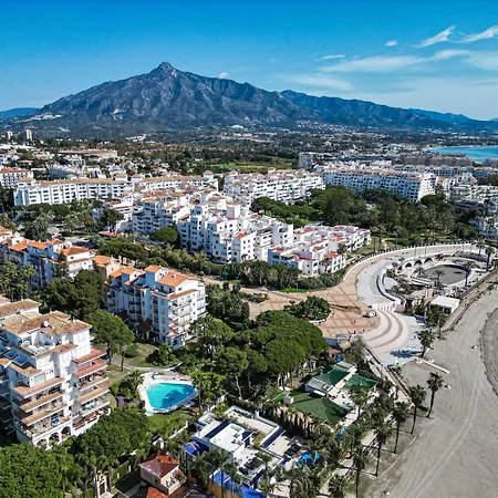 Puerto Banus Beachfront * Marbella