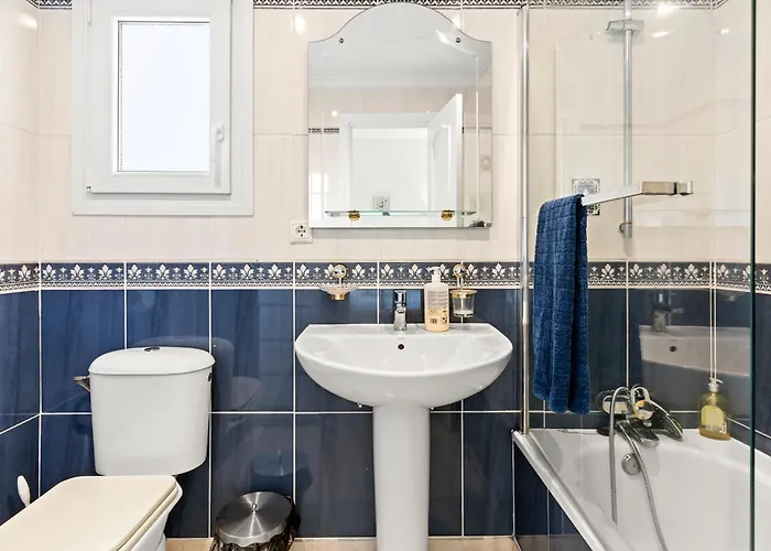 Puerto Banus Beachfront מארבלה